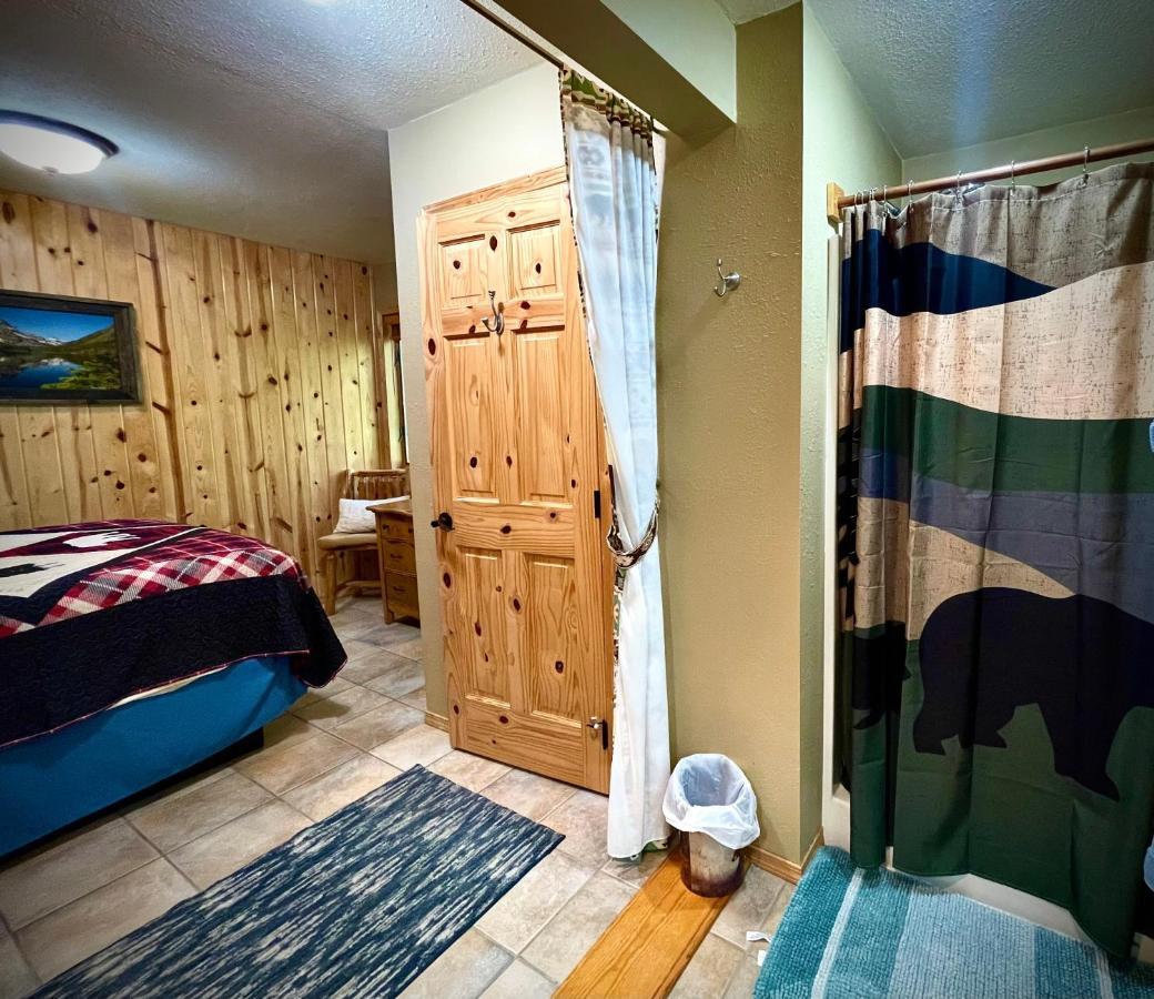 Moss Mountain Inn Columbia Falls Bagian luar foto